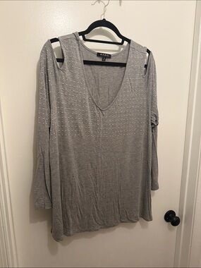 rebels Light Gray Studded Cold-Shoulder V-Neck Long Sleeve Top